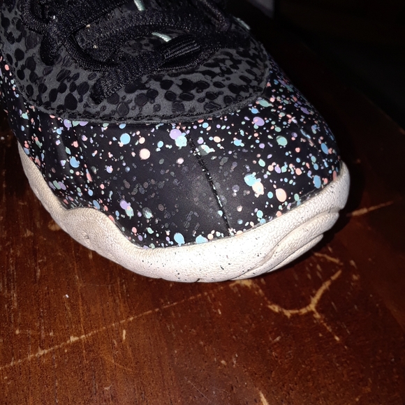 Nike Little Posite One 'Easter' Kids Shoe - Picture 11 of 11